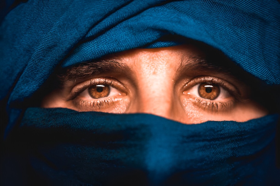 What to Wear in the Desert?